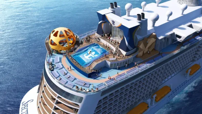 로얄 스펙트럼호 크루즈